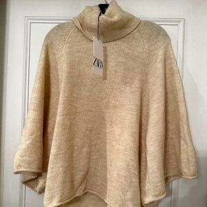 NWT, Zara Knit Turtleneck Ecru Sweater with Wide Sleeves, Size S